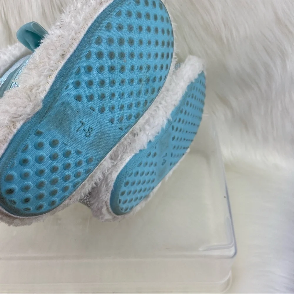 FROZEN  SLIPPERS
